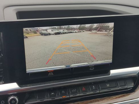 Used 2022 GMC Sierra 1500 Elevation w/ LPO, Elevation Black Package image 16