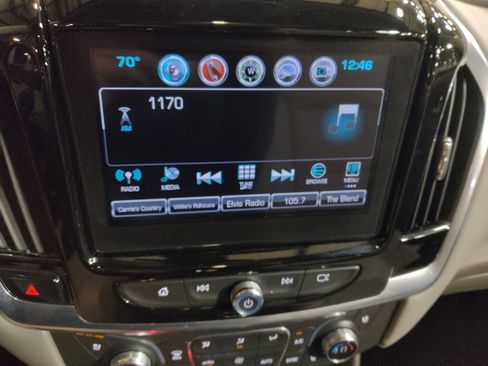 Used 2019 Chevrolet Traverse Premier w/ Driver Confidence II Package image 25