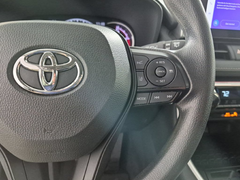 Used 2024 Toyota RAV4 XLE w/ Convenience Package FWD image 15