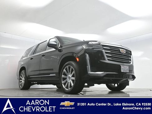 Used 2024 Cadillac Escalade ESV Premium Luxury Platinum AWD/4WD image 2