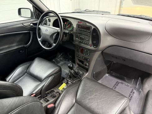 Used 2002 Saab 9-3 Viggen FWD image 32