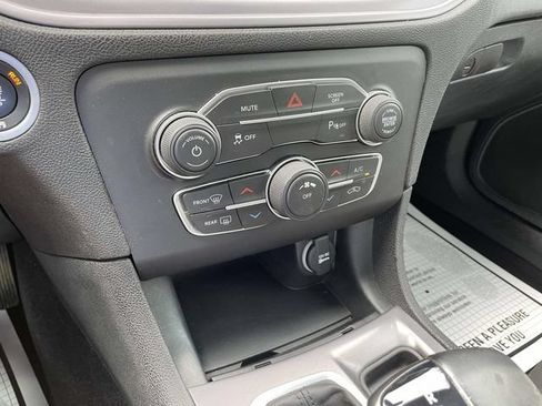 Used 2023 Dodge Charger SXT RWD image 30