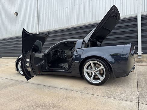 Used 2013 Chevrolet Corvette Grand Sport w/ 4LT Preferred Equipment Group RWD image 28