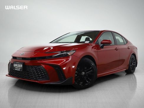 Used 2025 Toyota Camry SE w/ Multimedia Upgrade Package image 1