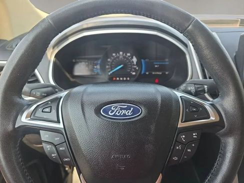 Used 2021 Ford Edge SEL w/ Convenience Package FWD image 16