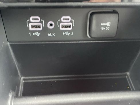 New 2025 Jeep Grand Cherokee Limited image 23