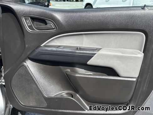 Used 2018 Chevrolet Colorado W/T w/ WT Convenience Package image 18