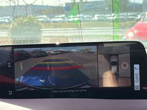 New 2026 MAZDA MAZDA3 Hatchback w/Premium Plus Pkg image 17