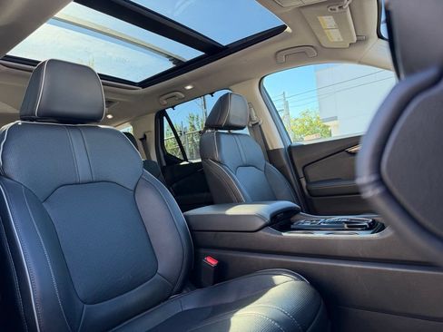 Used 2023 Honda Pilot Elite image 10