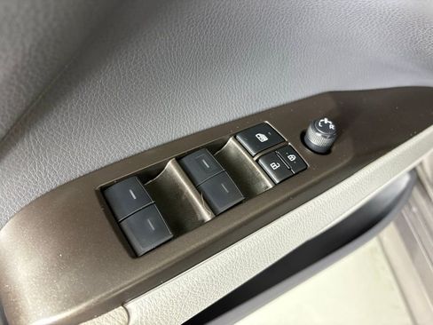 Used 2023 Toyota Camry LE image 14