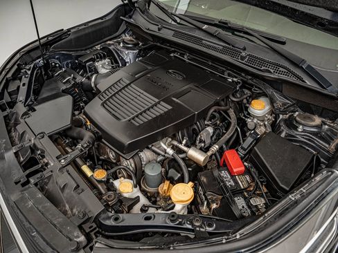 Used 2019 Subaru Forester Premium w/ All-Weather Package image 37