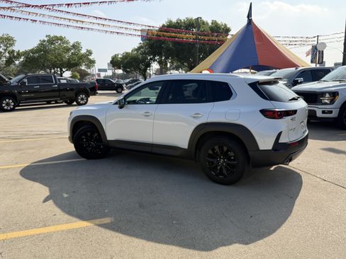 Used 2025 MAZDA CX-50 AWD 2.5 S w/ Preferred Package image 11