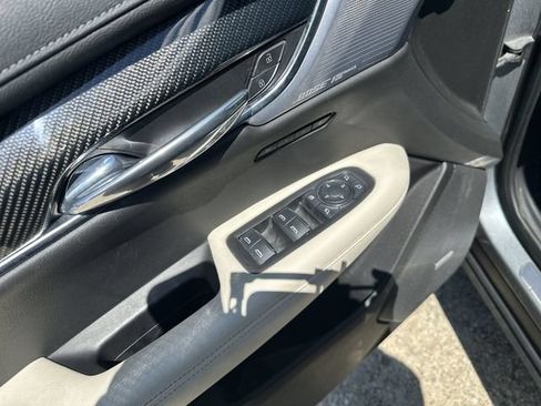 Used 2023 Cadillac XT6 Sport AWD/4WD image 26