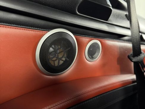 Used 2013 BMW M3 Coupe w/ Premium Pkg RWD image 17
