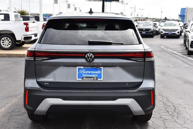 New 2026 Volkswagen Tiguan SE AWD/4WD image 6
