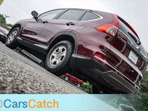 Used 2015 Honda CR-V LX image 5