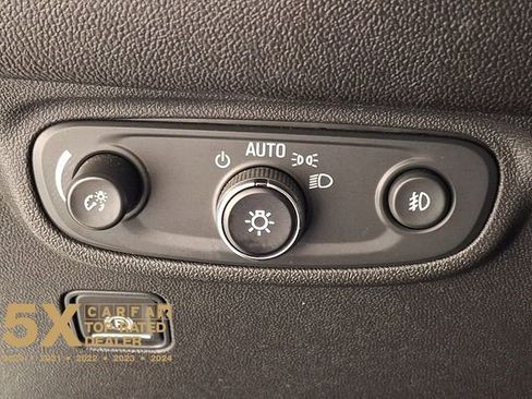 Used 2021 GMC Terrain SLT w/ Infotainment Package II image 30