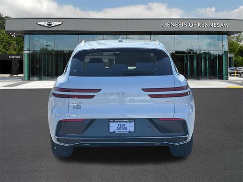 New 2026 Genesis GV70 2.5T image 6