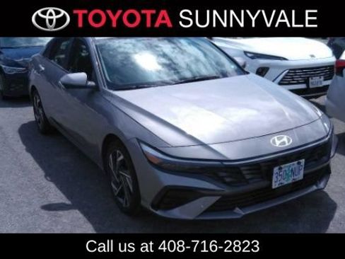 Used 2024 Hyundai Elantra Limited FWD image 1