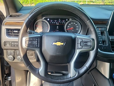 Used 2021 Chevrolet Tahoe Premier AWD/4WD image 19