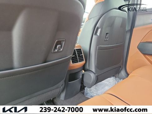 New 2026 Kia Sportage X-Line w/ X-Line Technology Package AWD/4WD image 14