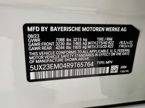 Used 2024 BMW X7 xDrive40i w/ M Sport Package AWD/4WD image 76