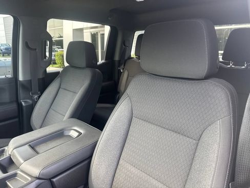Used 2022 Chevrolet Silverado 1500 LT AWD/4WD image 11
