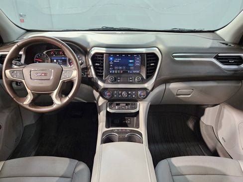 Used 2020 GMC Acadia SLT FWD image 10