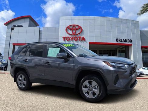 Certified 2025 Toyota RAV4 XLE w/ Convenience Package FWD image 1