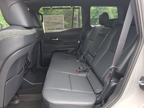 New 2026 Lexus GX 550 AWD/4WD image 5