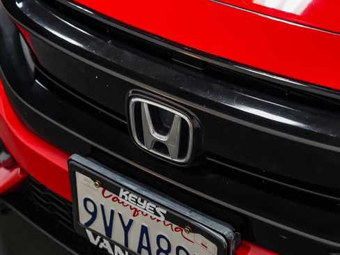 Used 2017 Honda Civic EX image 8
