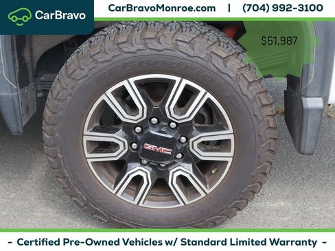 Certified 2022 GMC Sierra 2500 AT4 w/ AT4 Premium Plus Package AWD/4WD image 11