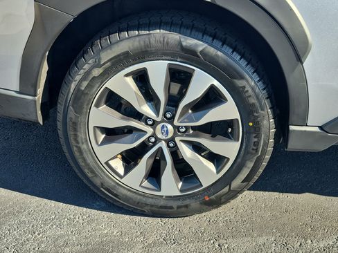 Certified 2023 Subaru Outback Limited XT image 10