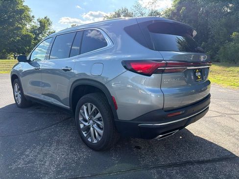 Used 2026 Buick Enclave Preferred AWD/4WD image 3