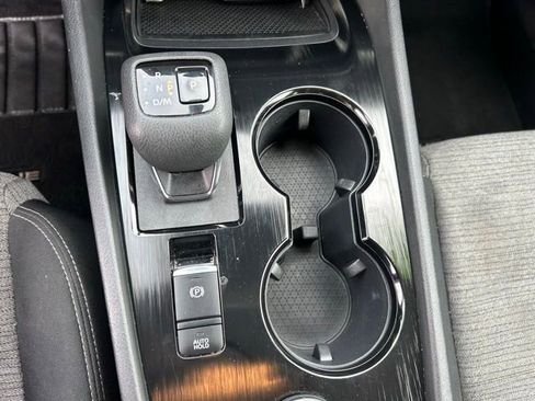 Used 2023 Nissan Rogue SV image 25