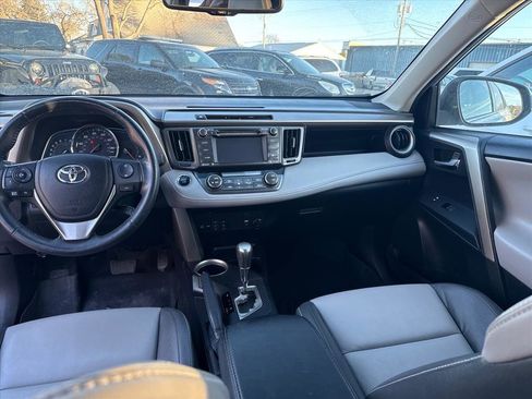 Used 2014 Toyota RAV4 Limited image 7