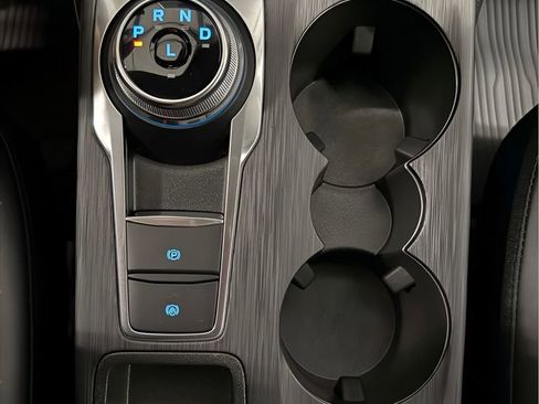 New 2026 Ford Escape ST-Line w/ Tech Pack #1 AWD/4WD image 14