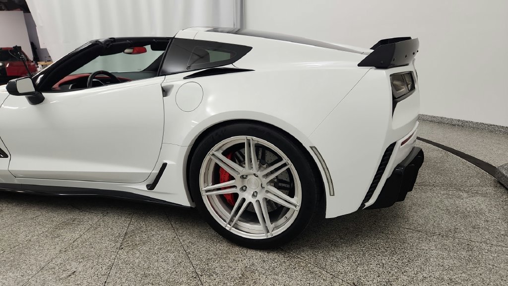 Used 2017 Chevrolet Corvette Z06 RWD image 19