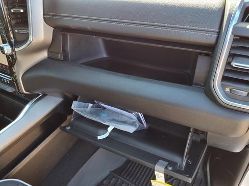 Certified 2025 RAM 1500 Laramie w/ Bed Utility Group image 25