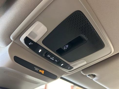 Certified 2024 Honda HR-V EX-L image 26