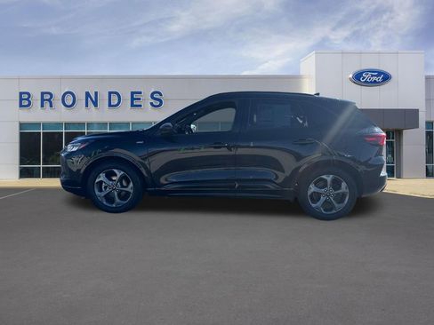 Used 2023 Ford Escape ST-Line image 1
