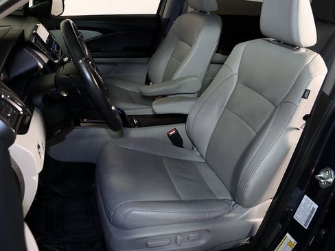 Used 2022 Honda Pilot Elite image 4