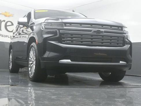 Used 2023 Chevrolet Tahoe Premier w/ Premium Package 2 AWD/4WD image 3