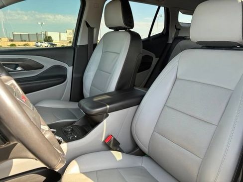 Used 2022 GMC Terrain SLT FWD image 10