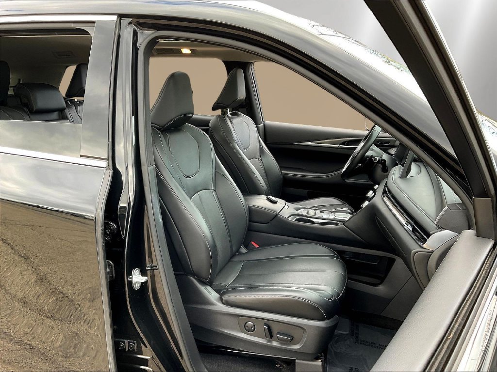 Used 2022 INFINITI QX60 Luxe AWD/4WD image 29