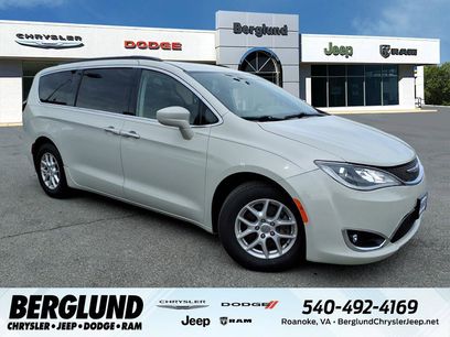 Used 2020 Chrysler Pacifica Touring