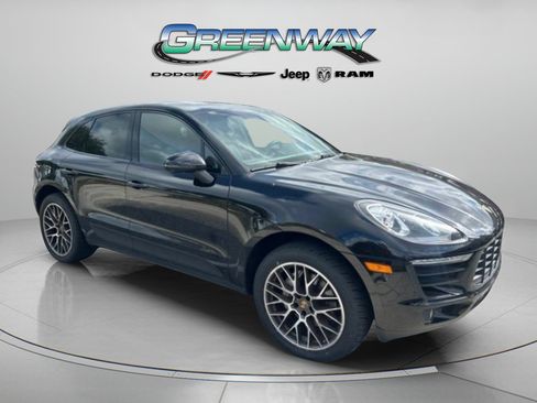 Used 2016 Porsche Macan S AWD/4WD image 1