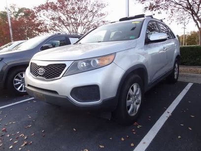 Used 2011 Kia Sorento LX