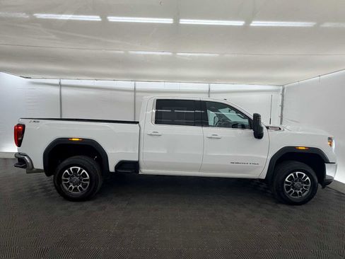 Used 2023 GMC Sierra 3500 SLE w/ SLE Convenience Package image 7