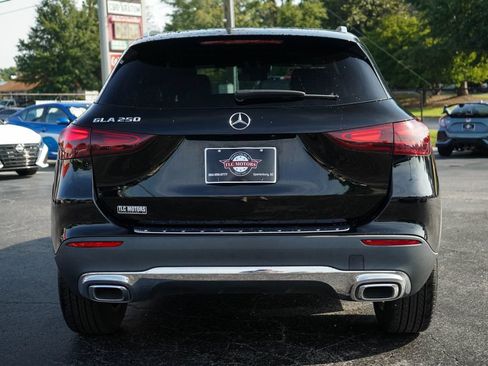 Used 2025 Mercedes-Benz GLA 250 image 19